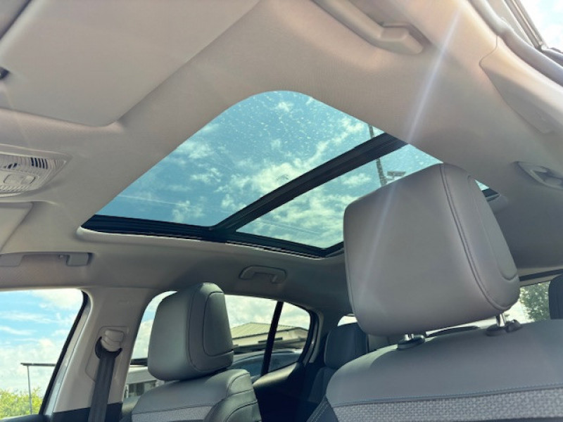 Photo 7 de l'offre de CITROEN C5 AIRCROSS HYBRID RECHARGEABLE 225CH SHINE E-EAT8 à 24990€ chez NEOVEO