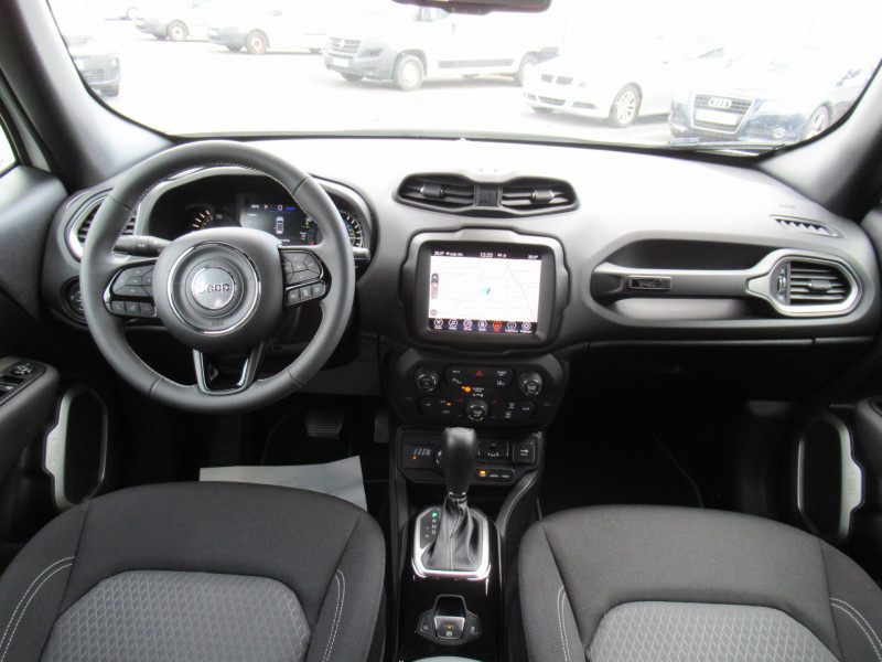 Photo 7 de l'offre de JEEP RENEGADE 1.3 GSE T4 190CH 4XE 80TH ANNIVERSARY AT6 MY21 à 24990€ chez J'NOV AUTO