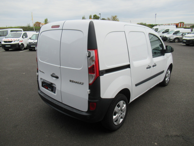 Photo 4 de l'offre de RENAULT KANGOO II EXPRESS 1.5 BLUE DCI 80CH GRAND CONFORT 5CV à 10250€ chez J'NOV AUTO