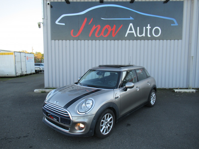 Mini MINI 5 PORTES COOPER 136CH CHILI II Essence BEIGE METAL Occasion à vendre