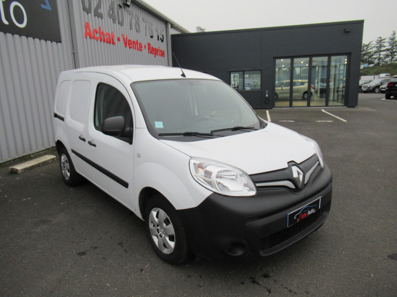 Photo 2 de l'offre de RENAULT KANGOO II EXPRESS 1.5 BLUE DCI 95CH GRAND CONFORT à 12990€ chez J'NOV AUTO