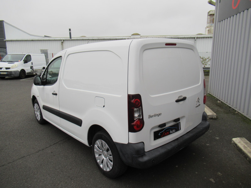 Photo 3 de l'offre de CITROEN BERLINGO M 1.6 BLUEHDI 100 S&S BUSINESS ETG6 à 10990€ chez J'NOV AUTO