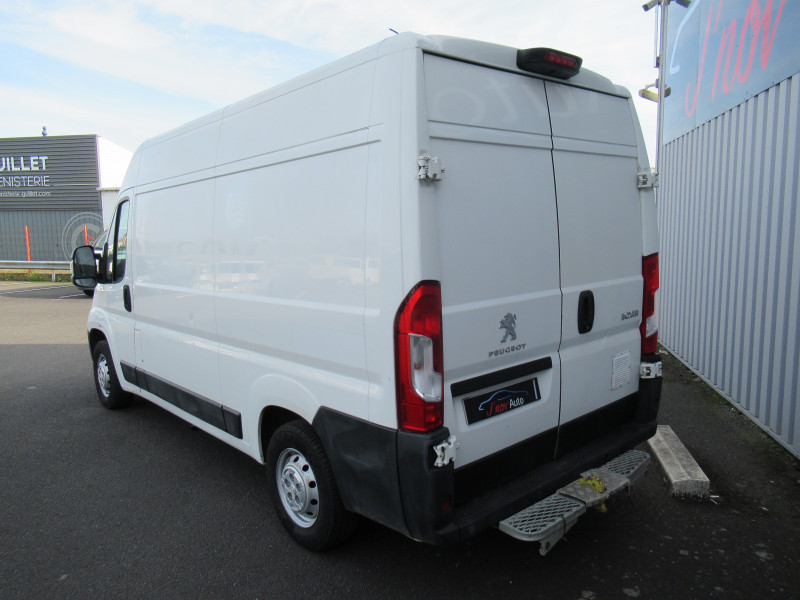 Photo 3 de l'offre de PEUGEOT BOXER FG 335 L2H2 2.0 BLUEHDI 130 S&S PREMIUM PACK à 15990€ chez J'NOV AUTO