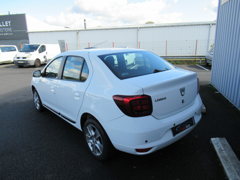 Photo 3 de l'offre de DACIA LOGAN 0.9 TCE 90CH LAUREATE -18 EASY-R à 9990€ chez J'NOV AUTO