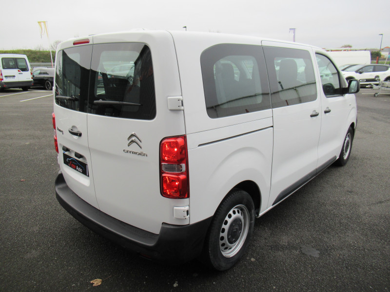 Photo 3 de l'offre de CITROEN JUMPY M BLUEHDI 120 CONFORT S&S E6.D 9 PLACES à 22990€ chez J'NOV AUTO