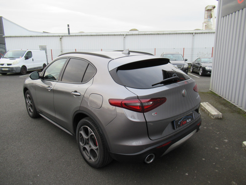 Photo 3 de l'offre de ALFA ROMEO STELVIO 2.2 DIESEL 210CH SPORT EDITION Q4 AT8 à 24990€ chez J'NOV AUTO