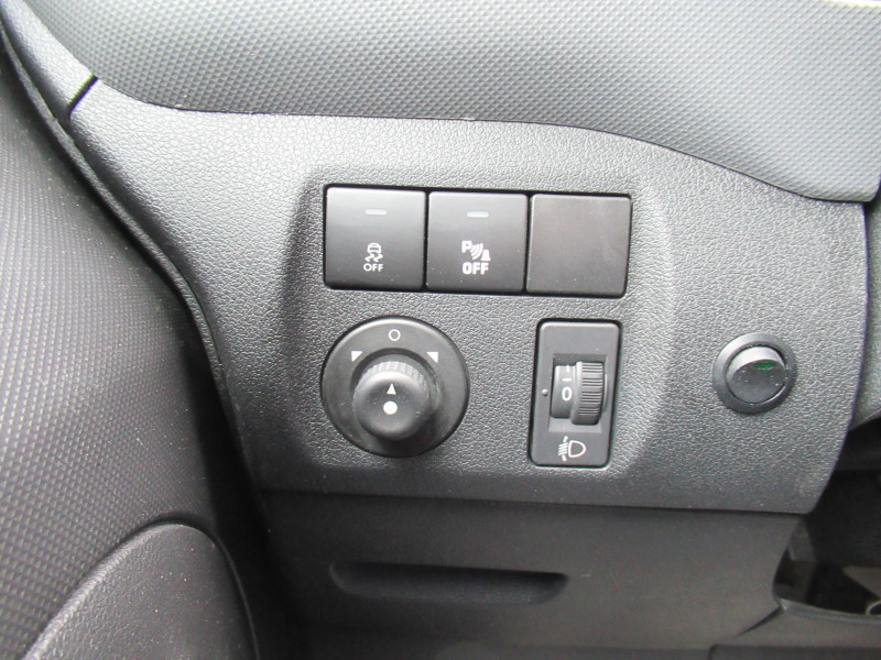 Photo 11 de l'offre de CITROEN BERLINGO M 1.6 BLUEHDI 100 CLUB à 9990€ chez J'NOV AUTO