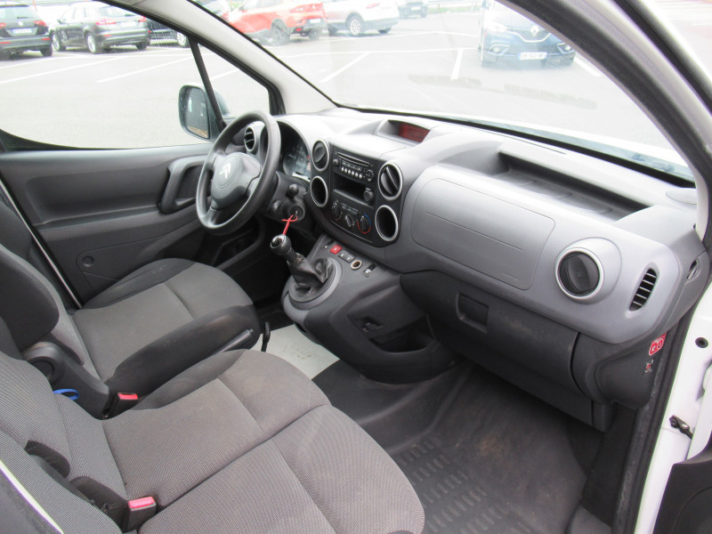 Photo 5 de l'offre de CITROEN BERLINGO M 1.6 BLUEHDI 100 CLUB à 9990€ chez J'NOV AUTO