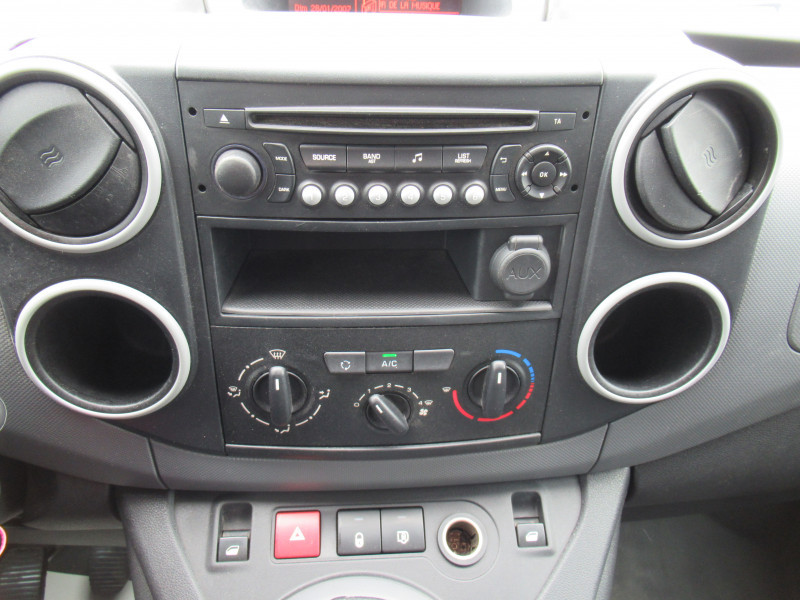 Photo 8 de l'offre de CITROEN BERLINGO M 1.6 BLUEHDI 100 CLUB à 9990€ chez J'NOV AUTO