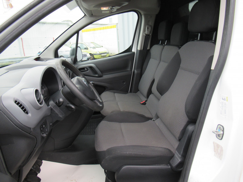 Photo 4 de l'offre de CITROEN BERLINGO M 1.6 BLUEHDI 100 CLUB à 9990€ chez J'NOV AUTO