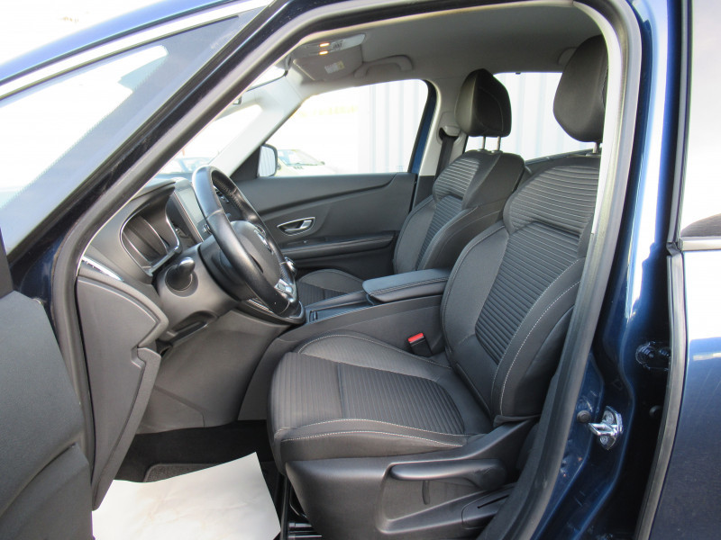 Photo 7 de l'offre de RENAULT SCENIC IV 1.5 DCI 110CH ENERGY BUSINESS à 10990€ chez J'NOV AUTO