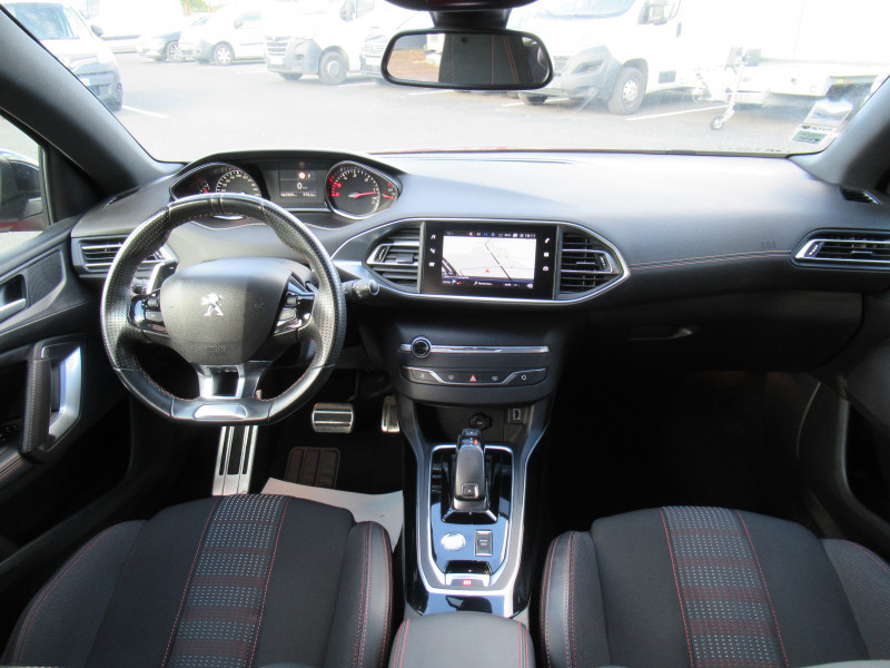 Photo 6 de l'offre de PEUGEOT 308 SW 1.5 BLUEHDI 130CH S&S GT LINE EAT8 à 16490€ chez J'NOV AUTO
