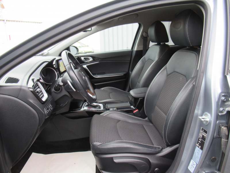 Photo 7 de l'offre de KIA XCEED 1.4 T-GDI 140CH DESIGN DCT7 à 18490€ chez J'NOV AUTO