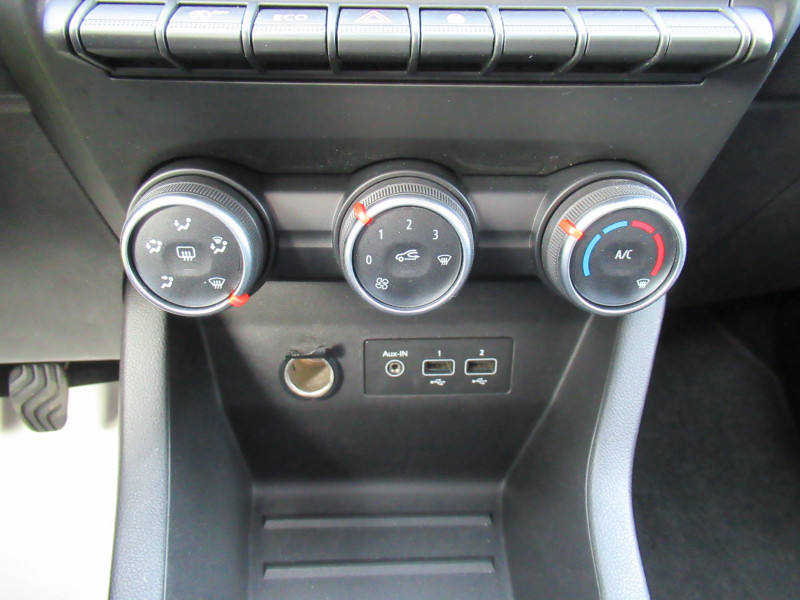 Photo 11 de l'offre de RENAULT CLIO V 1.5 BLUE DCI 85CH BUSINESS à 10990€ chez J'NOV AUTO
