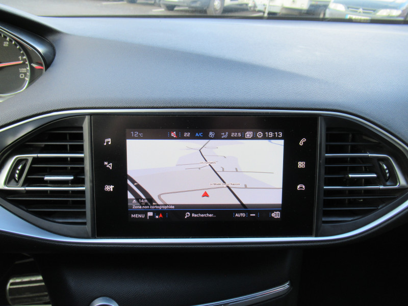 Photo 10 de l'offre de PEUGEOT 308 SW 1.5 BLUEHDI 130CH S&S GT LINE EAT8 à 16490€ chez J'NOV AUTO