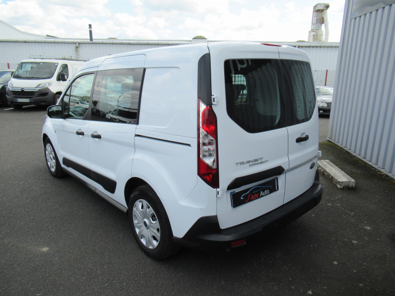 Photo 3 de l'offre de FORD TRANSIT CONNECT L1 1.5 TD 100CH STOP&START CABINE APPROFONDIE TREND à 16990€ chez J'NOV AUTO