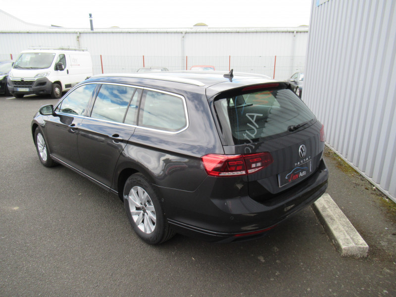 Photo 3 de l'offre de VOLKSWAGEN PASSAT SW 2.0 TDI EVO 150CH BUSINESS DSG7 8CV à 20490€ chez J'NOV AUTO