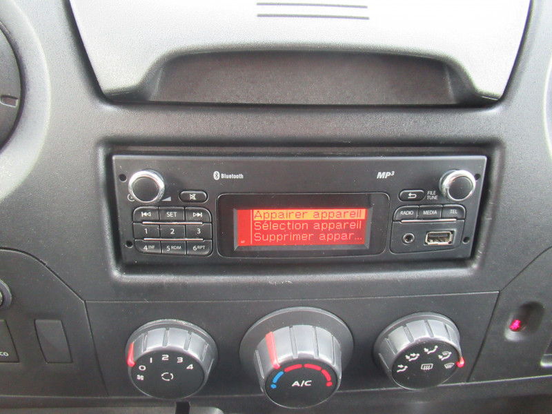 Photo 11 de l'offre de RENAULT MASTER III FG F3500 L2H2 2.3 DCI 130CH GRAND CONFORT EURO6 à 16490€ chez J'NOV AUTO