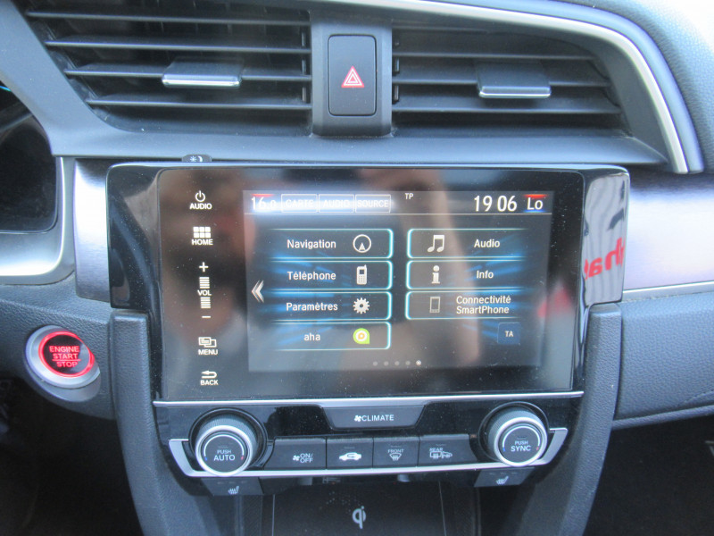 Photo 10 de l'offre de HONDA CIVIC 1.5 I-VTEC 182CH EXCLUSIVE CVT 4P à 17990€ chez J'NOV AUTO