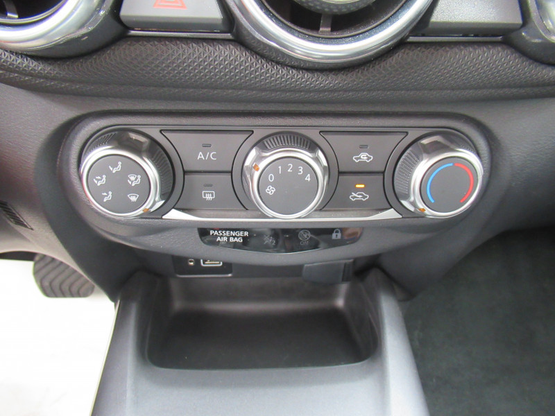 Photo 14 de l'offre de NISSAN JUKE 1.0 DIG-T 114CH ACENTA DCT7 2023.5 à 19450€ chez J'NOV AUTO