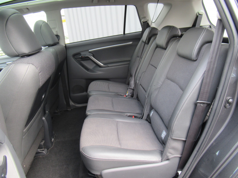 Photo 4 de l'offre de TOYOTA VERSO 132 VVT-I DESIGN à 15750€ chez J'NOV AUTO