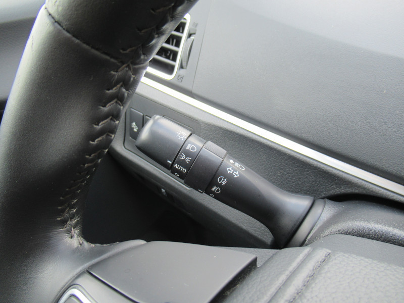 Photo 12 de l'offre de TOYOTA VERSO 132 VVT-I DESIGN à 15750€ chez J'NOV AUTO