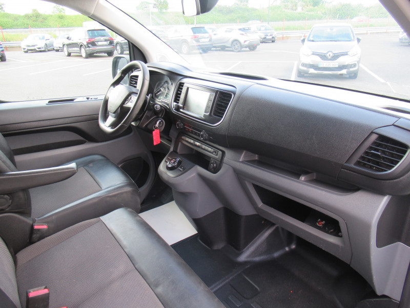 Photo 5 de l'offre de CITROEN JUMPY FG M 2.0 BLUEHDI 180CH BUSINESS S&S EAT6 à 21490€ chez J'NOV AUTO