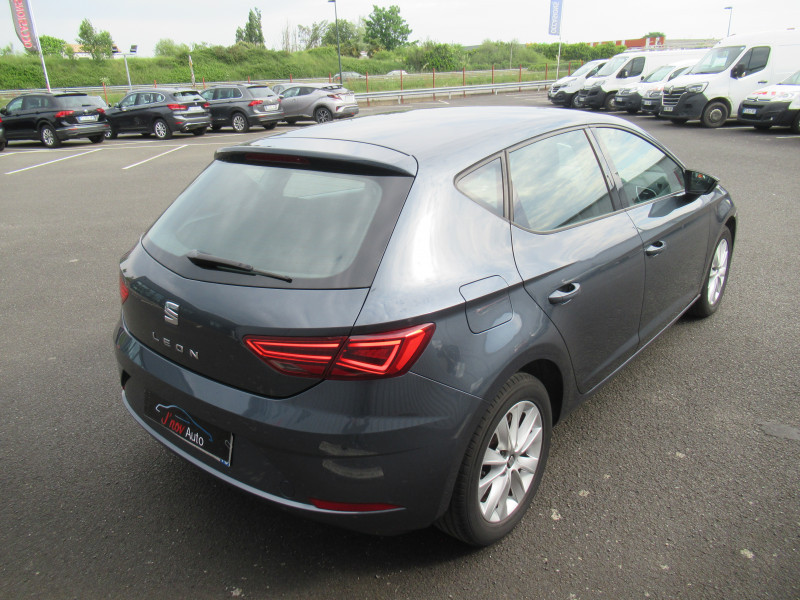 Photo 4 de l'offre de SEAT LEON 1.0 TSI 115CH STYLE BUSINESS 105G à 14990€ chez J'NOV AUTO