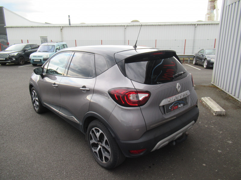 Photo 3 de l'offre de RENAULT CAPTUR 1.3 TCE 130CH FAP INTENS à 13990€ chez J'NOV AUTO