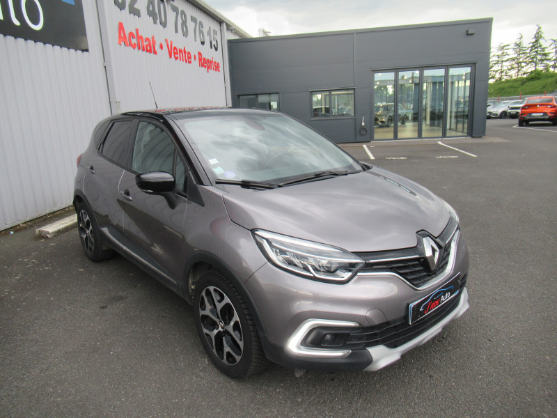 Photo 2 de l'offre de RENAULT CAPTUR 1.3 TCE 130CH FAP INTENS à 13990€ chez J'NOV AUTO