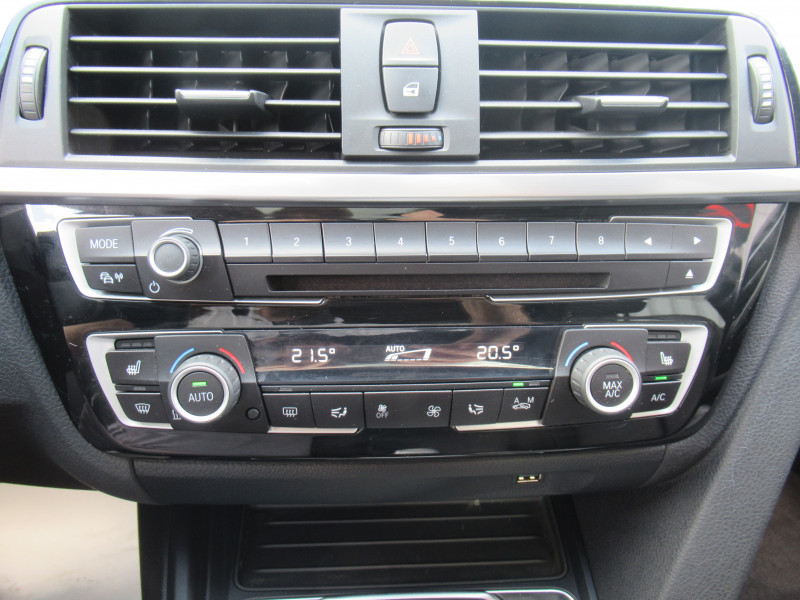 Photo 17 de l'offre de BMW SERIE 4 GRAN COUPE (F36) 440IA XDRIVE 326CH M SPORT 21CV à 39990€ chez J'NOV AUTO