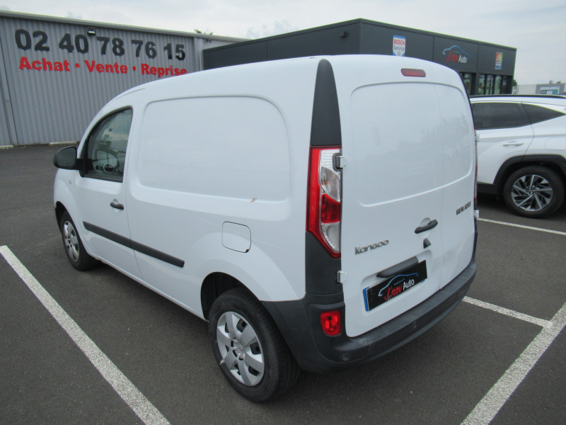 Photo 3 de l'offre de RENAULT KANGOO II EXPRESS 1.5 BLUE DCI 95CH EXTRA R-LINK à 12990€ chez J'NOV AUTO