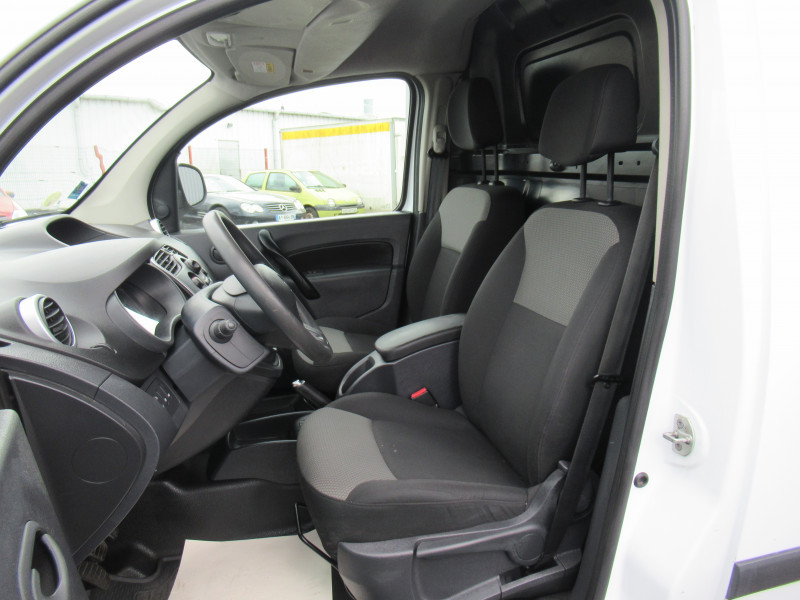 Photo 8 de l'offre de RENAULT KANGOO II EXPRESS 1.5 BLUE DCI 95CH EXTRA R-LINK à 9990€ chez J'NOV AUTO