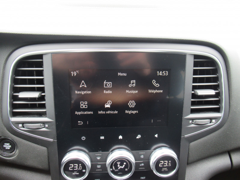 Photo 8 de l'offre de RENAULT MEGANE IV 1.3 TCE 140CH FAP BUSINESS EDC à 14990€ chez J'NOV AUTO
