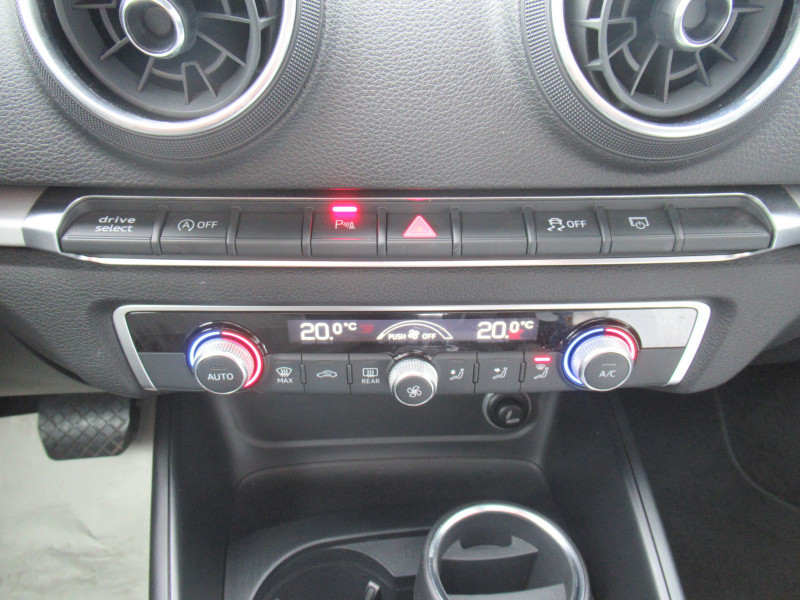 Photo 16 de l'offre de AUDI A3 SPORTBACK 1.0 TFSI 115CH BUSINESS LINE S TRONIC 7 à 20490€ chez J'NOV AUTO