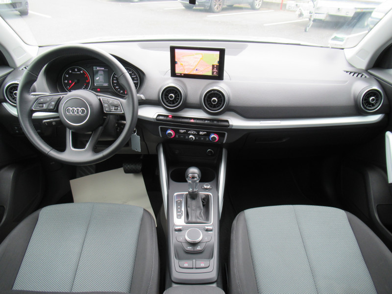 Photo 5 de l'offre de AUDI Q2 35 TFSI 150CH COD BUSINESS LINE S TRONIC 7 EURO6DT à 21990€ chez J'NOV AUTO