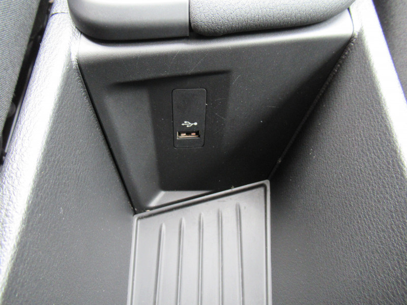 Photo 19 de l'offre de BMW X1 (F48) SDRIVE18IA 136CH BUSINESS DESIGN DKG7 à 27990€ chez J'NOV AUTO
