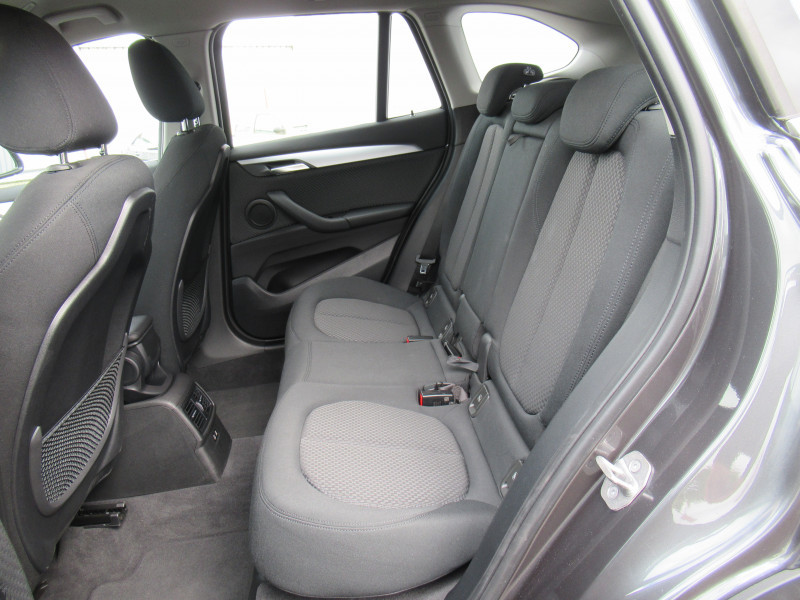 Photo 5 de l'offre de BMW X1 (F48) SDRIVE18IA 136CH BUSINESS DESIGN DKG7 à 27990€ chez J'NOV AUTO
