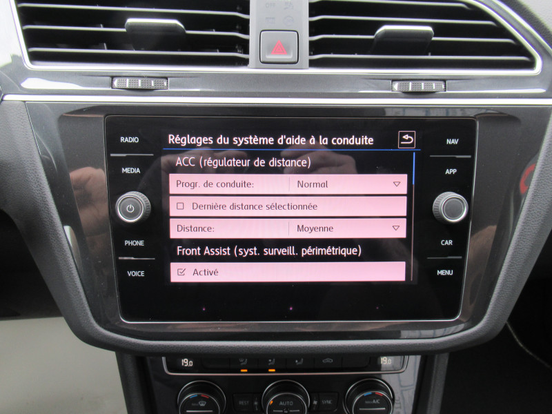 Photo 12 de l'offre de VOLKSWAGEN TIGUAN 2.0 TDI 150CH CONFORTLINE BUSINESS DSG7 EURO6D-T à 19490€ chez J'NOV AUTO