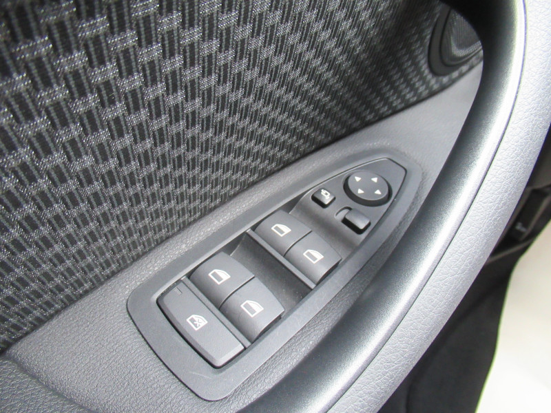 Photo 14 de l'offre de BMW X1 (F48) SDRIVE18IA 136CH BUSINESS DESIGN DKG7 à 27990€ chez J'NOV AUTO