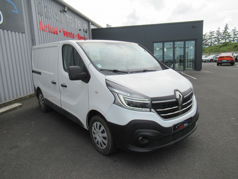 Photo 2 de l'offre de RENAULT TRAFIC III FG L1H1 1000 2.0 DCI 120CH GRAND CONFORT E6 à 19490€ chez J'NOV AUTO