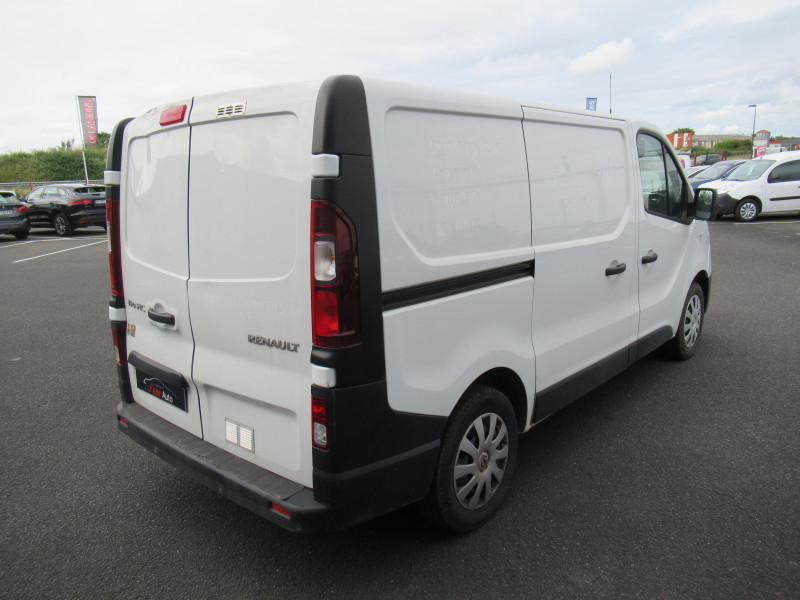 Photo 3 de l'offre de RENAULT TRAFIC III FG L1H1 1000 2.0 DCI 120CH GRAND CONFORT E6 à 19490€ chez J'NOV AUTO