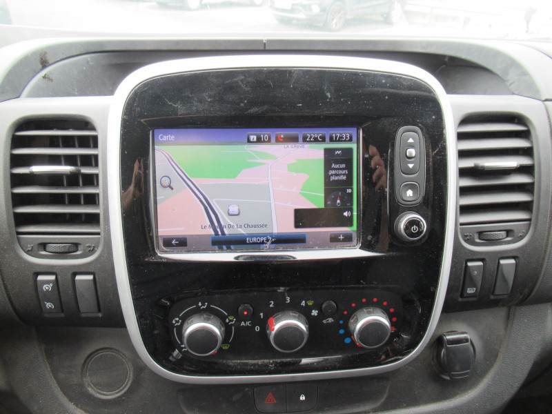 Photo 8 de l'offre de RENAULT TRAFIC III FG L1H1 1000 2.0 DCI 120CH GRAND CONFORT E6 à 19490€ chez J'NOV AUTO