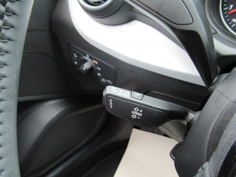 Photo 15 de l'offre de AUDI Q2 35 TFSI 150CH COD BUSINESS LINE S TRONIC 7 EURO6DT à 21990€ chez J'NOV AUTO
