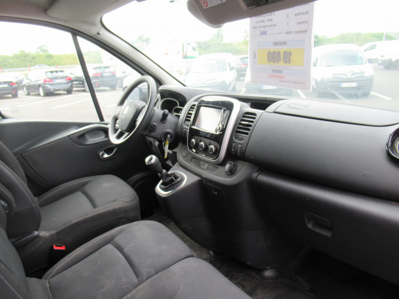 Photo 6 de l'offre de RENAULT TRAFIC III FG L1H1 1000 2.0 DCI 120CH GRAND CONFORT E6 à 19490€ chez J'NOV AUTO