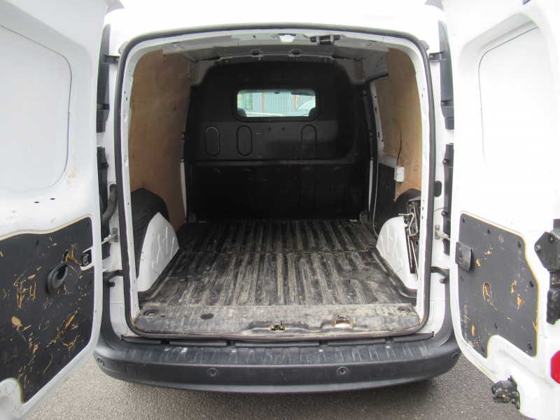 Photo 4 de l'offre de RENAULT KANGOO II EXPRESS 1.5 BLUE DCI 95CH GRAND CONFORT à 9490€ chez J'NOV AUTO