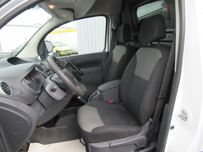 Photo 7 de l'offre de RENAULT KANGOO II EXPRESS 1.5 BLUE DCI 95CH GRAND CONFORT à 9490€ chez J'NOV AUTO