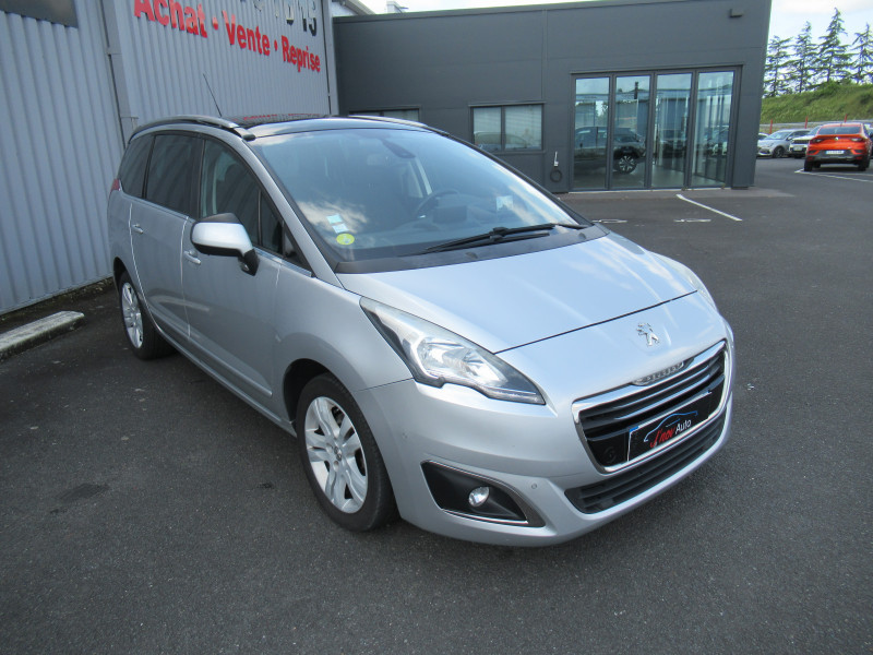 Photo 2 de l'offre de PEUGEOT 5008 1.6 BLUEHDI 120CH ALLURE S&S EAT6 7PL à 11990€ chez J'NOV AUTO