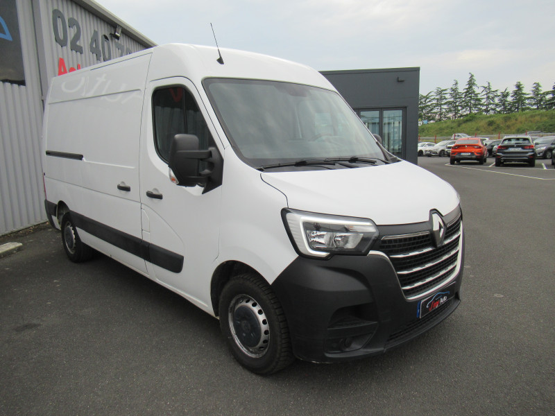 Photo 2 de l'offre de RENAULT MASTER III FG F3500 L2H2 2.3 DCI 135CH GRAND CONFORT E6 à 19990€ chez J'NOV AUTO