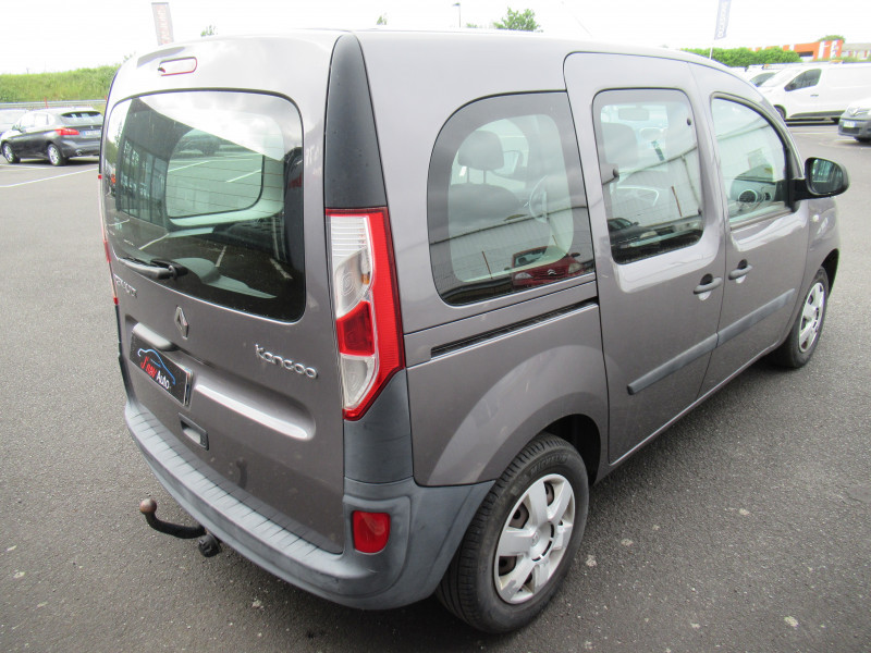 Photo 3 de l'offre de RENAULT KANGOO II 1.2 TCE 115CH ENERGY ZEN EURO6 à 14490€ chez J'NOV AUTO